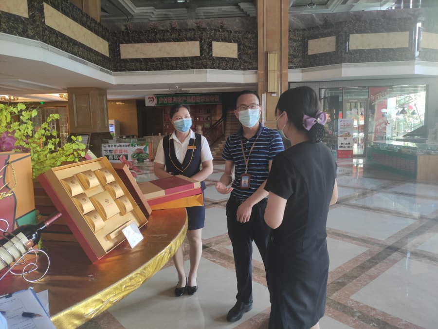 和平局開展2022年中秋節(jié)期間月餅價(jià)格監(jiān)管-圖片2.png